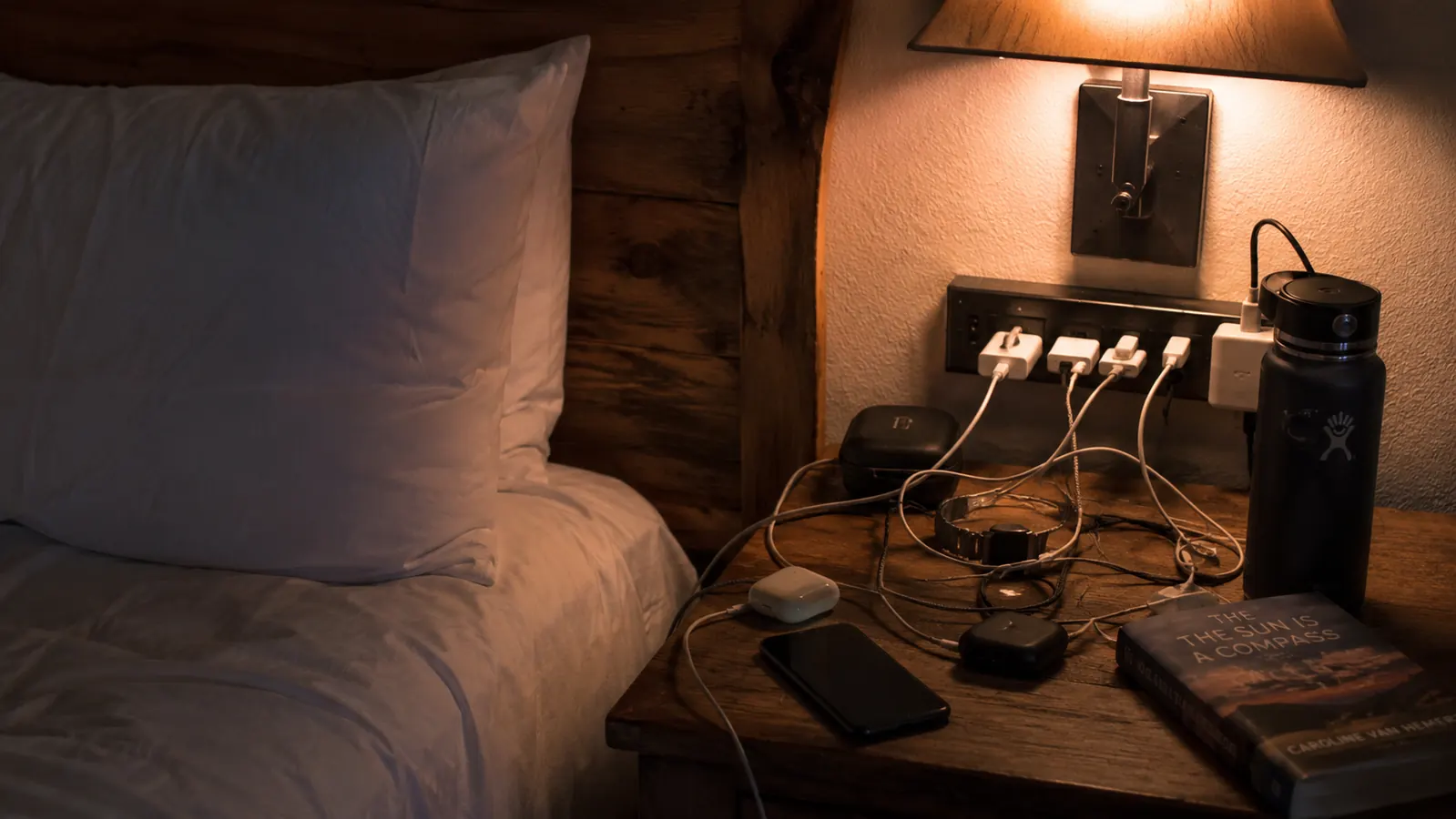How to Charge Multiple Devices in a Hotel Room With Limited Outlets