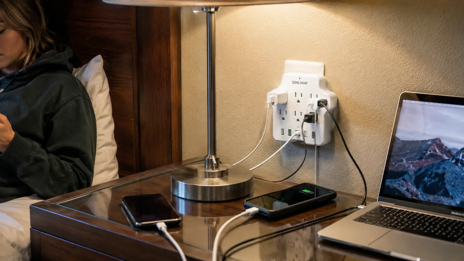 QINLIANF Travel Power Strip Review: A Year of Hotel Rooms